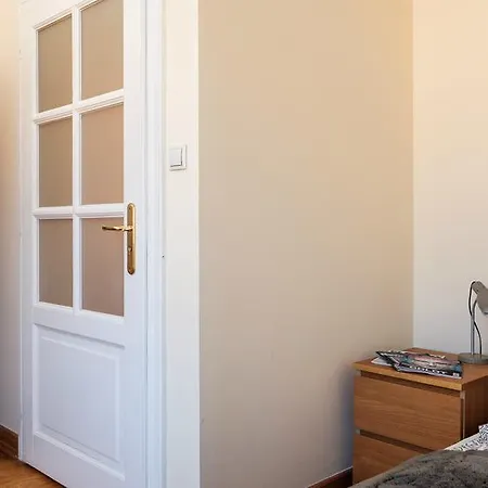 M Apartment *